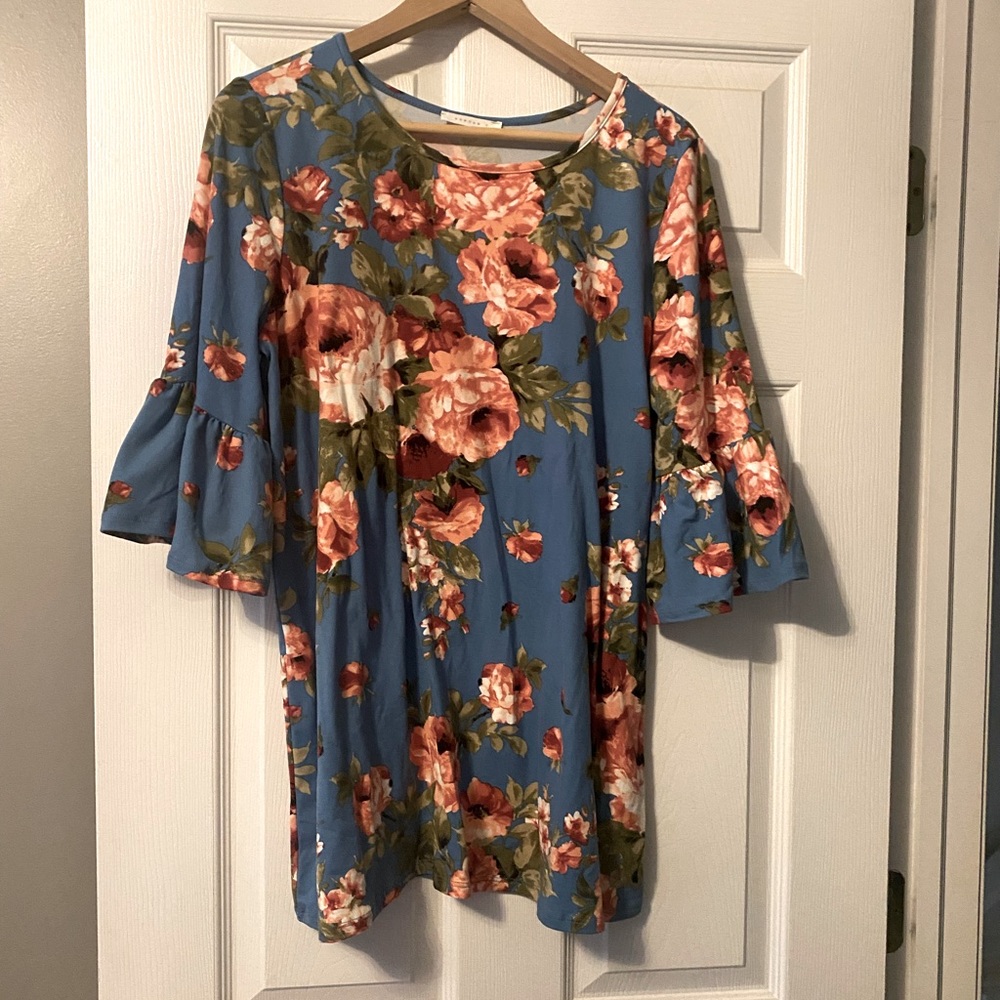 Blue Floral Bell Sleeve Top